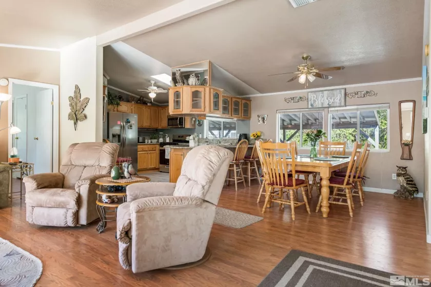 19 Marina, Dayton, Nevada 89403, 4 Bedrooms Bedrooms, ,5 BathroomsBathrooms,Residential,Residential,Marina,240013521