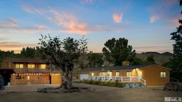 19 Marina, Dayton, Nevada 89403, 4 Bedrooms Bedrooms, ,5 BathroomsBathrooms,Residential,Residential,Marina,240013521