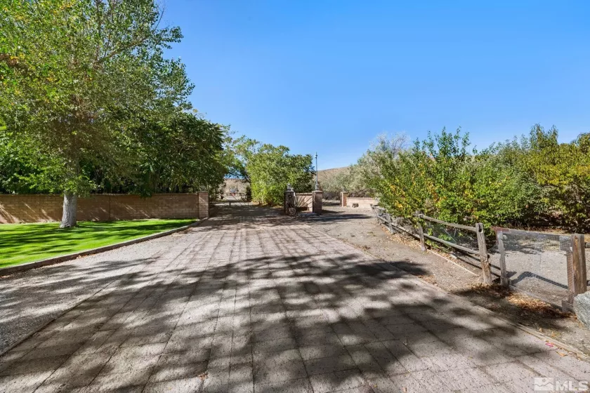 19 Marina, Dayton, Nevada 89403, 4 Bedrooms Bedrooms, ,5 BathroomsBathrooms,Residential,Residential,Marina,240013521
