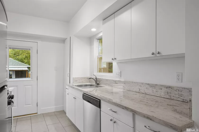 955 Watt, Reno, Nevada 89509, 2 Bedrooms Bedrooms, ,1 BathroomBathrooms,Residential,Residential,Watt,240013378