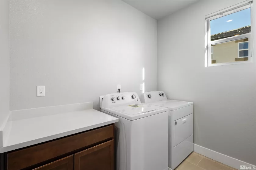 7516 Rambling Ridge, Reno, Nevada 89506, 4 Bedrooms Bedrooms, ,3 BathroomsBathrooms,Residential,Residential,Rambling Ridge,240012814