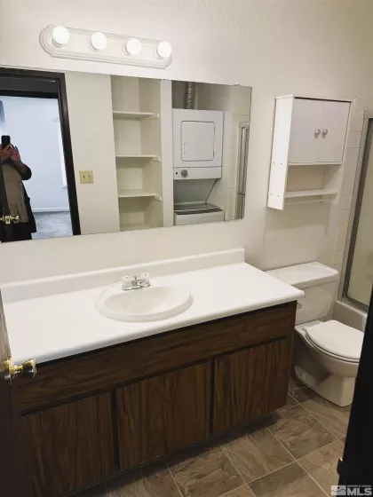 400 Saliman, Carson City, Nevada 89701, 2 Bedrooms Bedrooms, ,1 BathroomBathrooms,Residential,Residential,Saliman,240014506