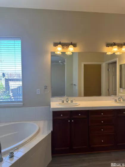 10401 Blockade, Reno, Nevada 89521, 4 Bedrooms Bedrooms, ,2 BathroomsBathrooms,Residential Lease,Manufactured,Blockade,250006204