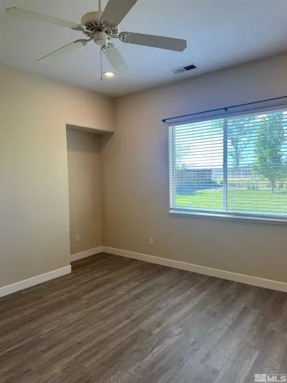 10401 Blockade, Reno, Nevada 89521, 4 Bedrooms Bedrooms, ,2 BathroomsBathrooms,Residential Lease,Manufactured,Blockade,250006204
