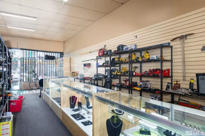 415 Idaho, Elko, Nevada 89801, ,Business Opportunity,Residential,Idaho,250001609