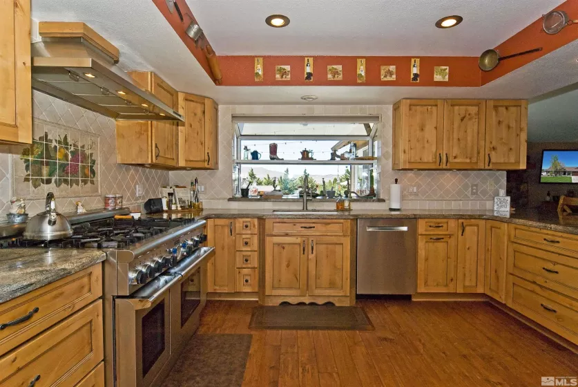 25 Martell, Sparks, Nevada 89441, 4 Bedrooms Bedrooms, ,3 BathroomsBathrooms,Residential,Residential,Martell,250006205