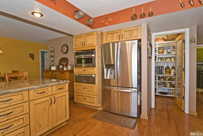25 Martell, Sparks, Nevada 89441, 4 Bedrooms Bedrooms, ,3 BathroomsBathrooms,Residential,Residential,Martell,250006205