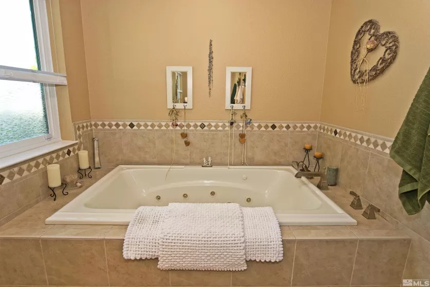 25 Martell, Sparks, Nevada 89441, 4 Bedrooms Bedrooms, ,3 BathroomsBathrooms,Residential,Residential,Martell,250006205