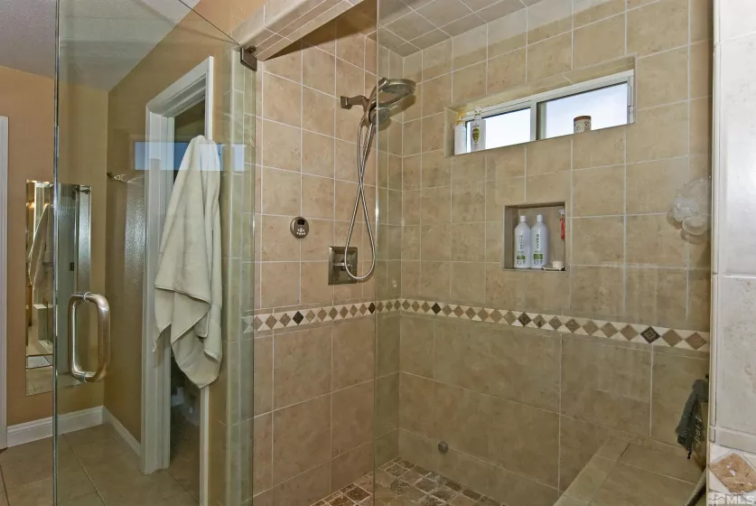 25 Martell, Sparks, Nevada 89441, 4 Bedrooms Bedrooms, ,3 BathroomsBathrooms,Residential,Residential,Martell,250006205