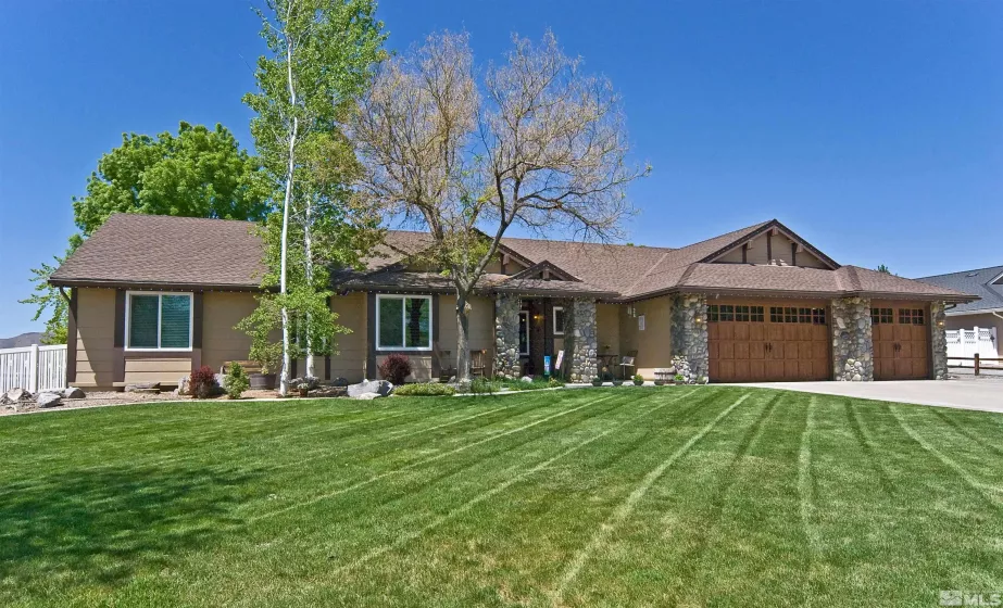 25 Martell, Sparks, Nevada 89441, 4 Bedrooms Bedrooms, ,3 BathroomsBathrooms,Residential,Residential,Martell,250006205