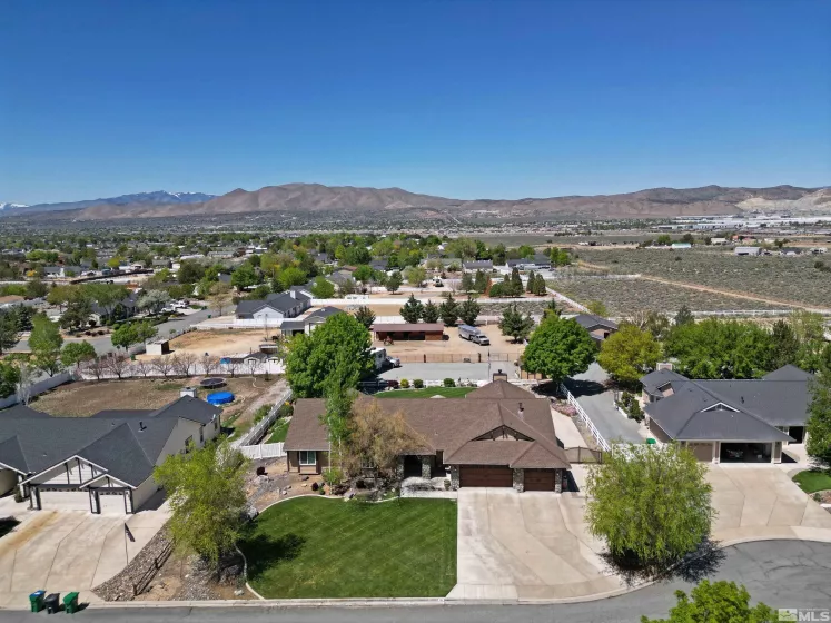 25 Martell, Sparks, Nevada 89441, 4 Bedrooms Bedrooms, ,3 BathroomsBathrooms,Residential,Residential,Martell,250006205