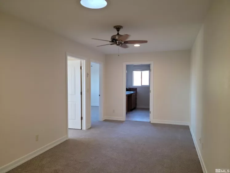 1297 Deerlodge, Reno, Nevada 89508, 5 Bedrooms Bedrooms, ,4 BathroomsBathrooms,Residential,Residential,Deerlodge,220016781
