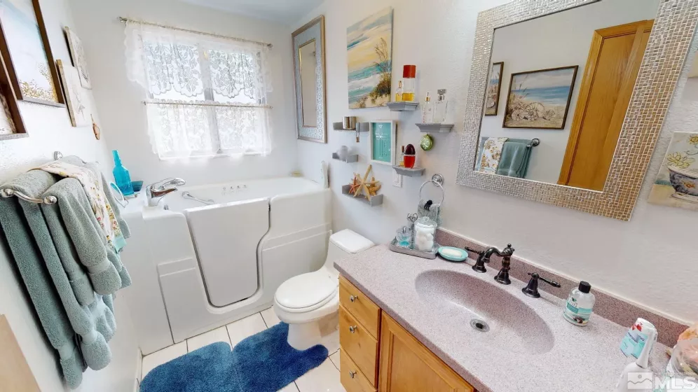 150 Reeves, Mc Dermitt, Nevada 89421, 2 Bedrooms Bedrooms, ,3 BathroomsBathrooms,Residential,Residential,Reeves,230005786