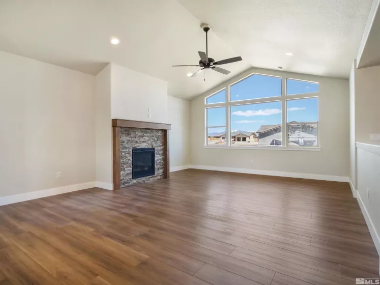 1782 Torina, Minden, Nevada 89423, 3 Bedrooms Bedrooms, ,3 BathroomsBathrooms,Residential,Residential,Torina,230004889