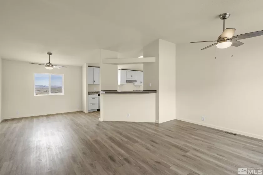 5650 Peek, Silver Springs, Nevada 89429, 4 Bedrooms Bedrooms, ,2 BathroomsBathrooms,Residential,Residential,Peek,230012725