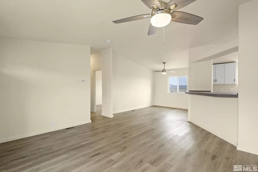 5650 Peek, Silver Springs, Nevada 89429, 4 Bedrooms Bedrooms, ,2 BathroomsBathrooms,Residential,Residential,Peek,230012725