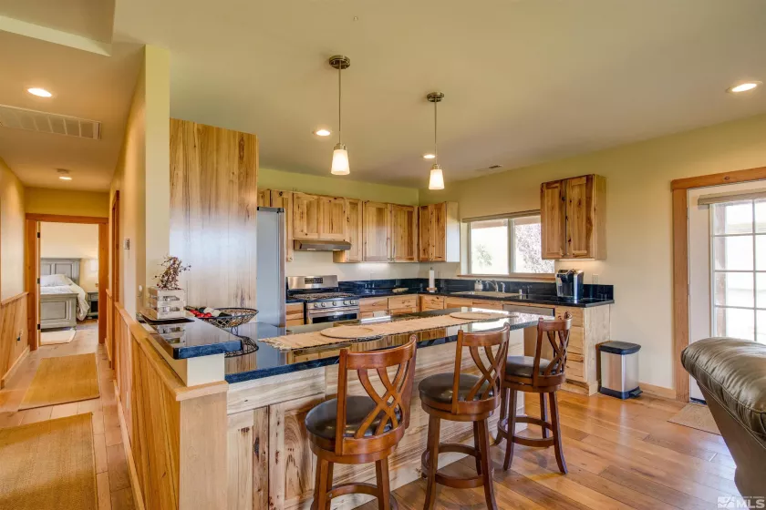 1461 Foothill, Gardnerville, Nevada 89460, 2 Bedrooms Bedrooms, ,2 BathroomsBathrooms,Residential,Residential,Foothill,230011772