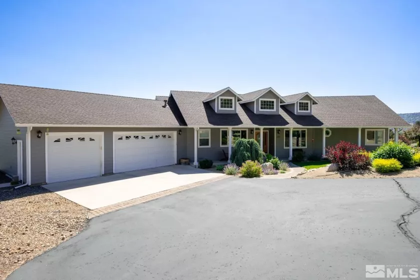 1533 Alba, Gardnerville, Nevada 89410, 4 Bedrooms Bedrooms, ,3 BathroomsBathrooms,Residential,Residential,Alba,230011424