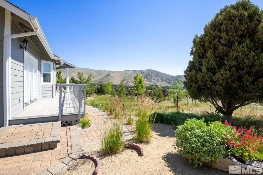 1533 Alba, Gardnerville, Nevada 89410, 4 Bedrooms Bedrooms, ,3 BathroomsBathrooms,Residential,Residential,Alba,230011424