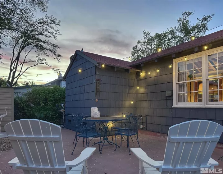 518 Taylor, Reno, Nevada 89502, 2 Bedrooms Bedrooms, ,2 BathroomsBathrooms,Residential,Residential,Taylor,250006206