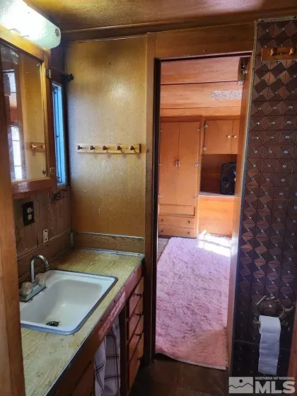 121 South, Tonopah, Nevada 89049, 2 Bedrooms Bedrooms, ,1 BathroomBathrooms,Residential,Residential,South,240007842