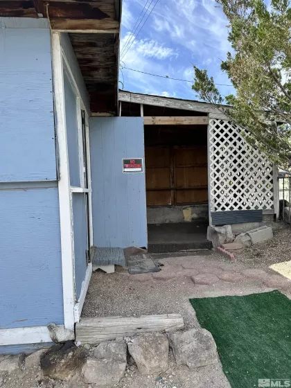 121 South, Tonopah, Nevada 89049, 2 Bedrooms Bedrooms, ,1 BathroomBathrooms,Residential,Residential,South,240007842