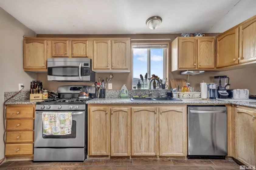 5100 Grey Van, Reno, Nevada 89510, 3 Bedrooms Bedrooms, ,2 BathroomsBathrooms,Residential,Residential,Grey Van,240007566