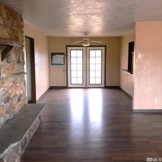 11 Hall, Yerington, Nevada 89447, 3 Bedrooms Bedrooms, ,1 BathroomBathrooms,Residential,Residential,Hall,240007593