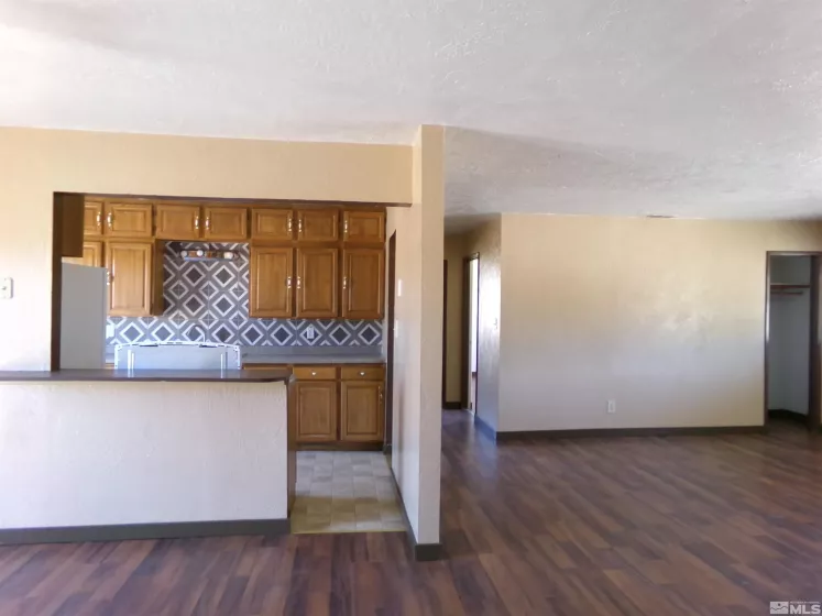 11 Hall, Yerington, Nevada 89447, 3 Bedrooms Bedrooms, ,1 BathroomBathrooms,Residential,Residential,Hall,240007593