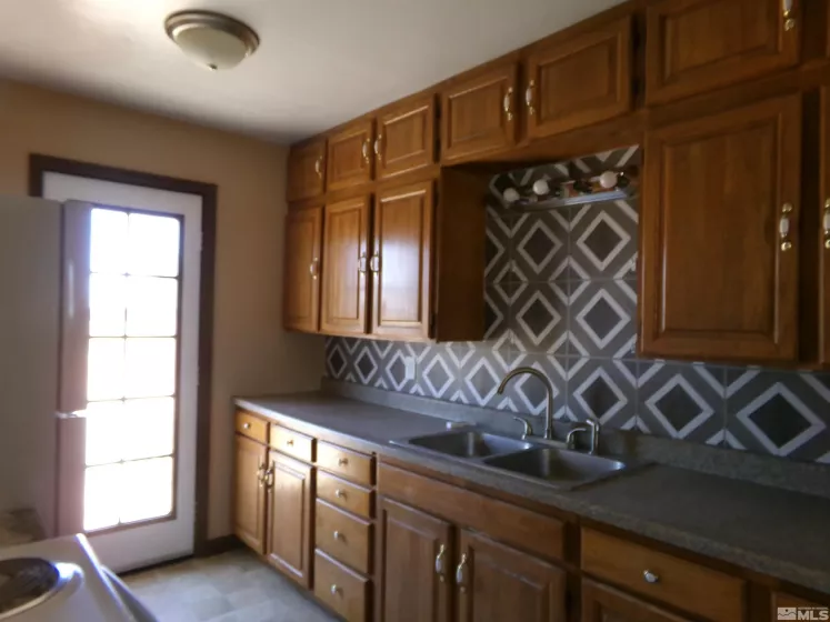 11 Hall, Yerington, Nevada 89447, 3 Bedrooms Bedrooms, ,1 BathroomBathrooms,Residential,Residential,Hall,240007593