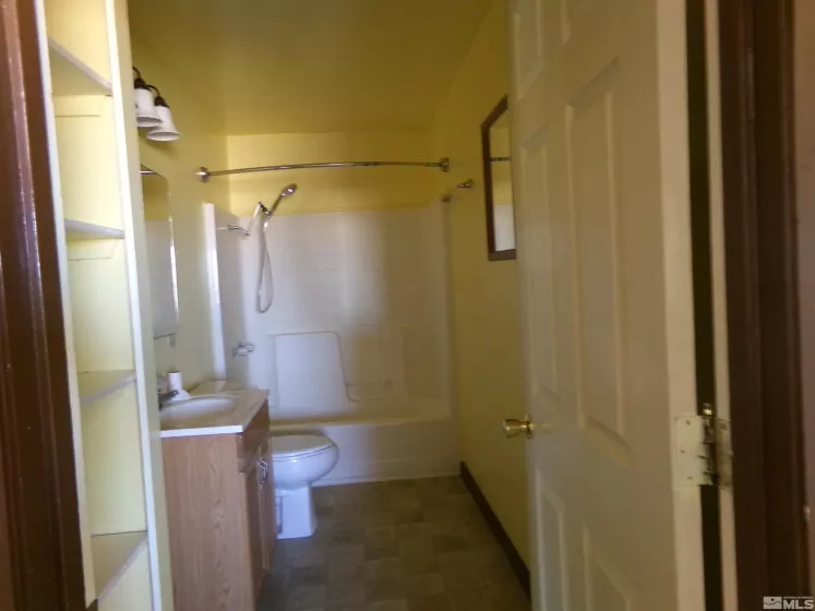 11 Hall, Yerington, Nevada 89447, 3 Bedrooms Bedrooms, ,1 BathroomBathrooms,Residential,Residential,Hall,240007593