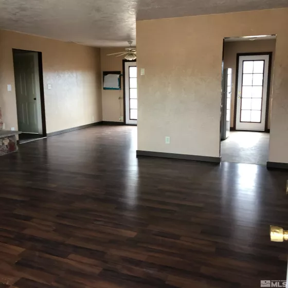11 Hall, Yerington, Nevada 89447, 3 Bedrooms Bedrooms, ,1 BathroomBathrooms,Residential,Residential,Hall,240007593