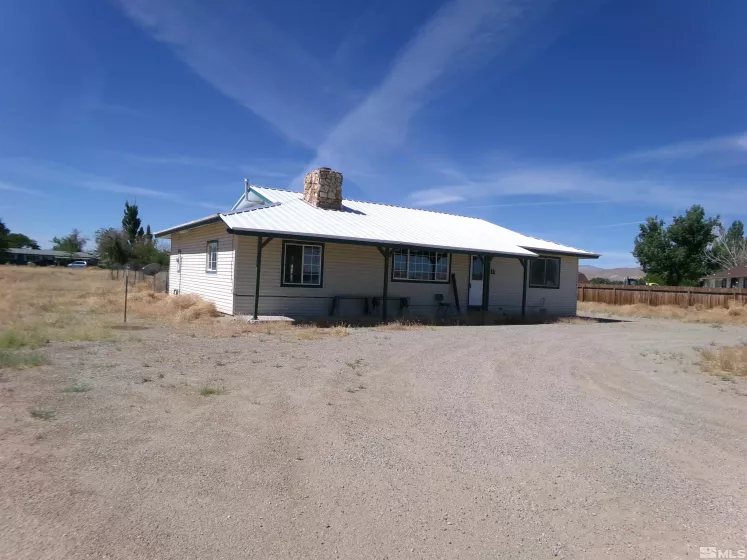 11 Hall, Yerington, Nevada 89447, 3 Bedrooms Bedrooms, ,1 BathroomBathrooms,Residential,Residential,Hall,240007593