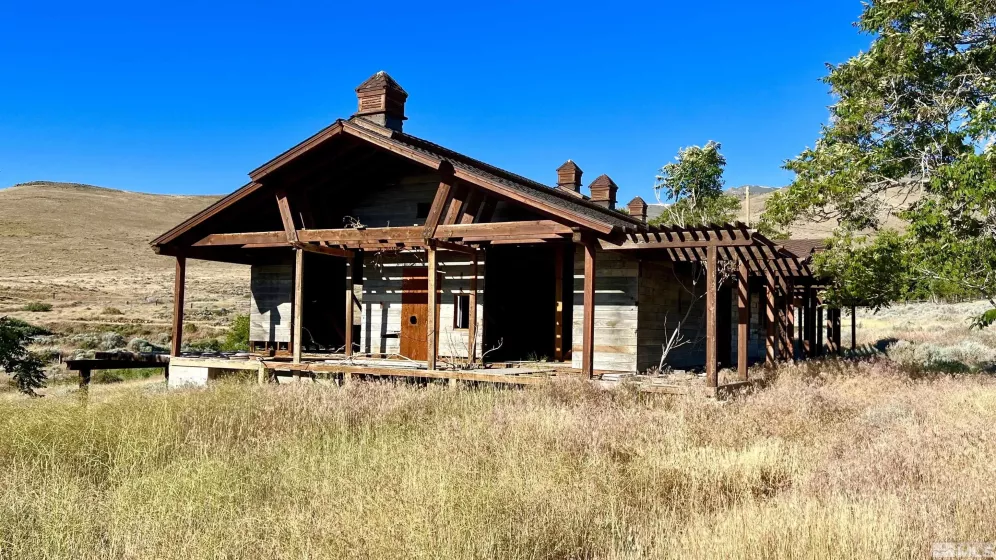 2605 Unionville, Unionville, Nevada 89418, 4 Bedrooms Bedrooms, ,2 BathroomsBathrooms,Residential,Residential,Unionville,240007369