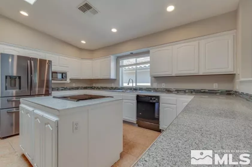 3135 Villa Marbella, Reno, Nevada 89509, 4 Bedrooms Bedrooms, ,3 BathroomsBathrooms,Residential,Residential,Villa Marbella,240007086