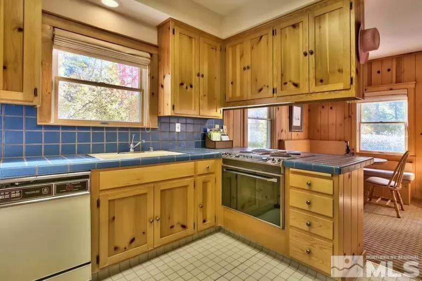 1955 Glenbrook, Glenbrook, Nevada 89413, 6 Bedrooms Bedrooms, ,6 BathroomsBathrooms,Residential,Residential,Glenbrook,240010912