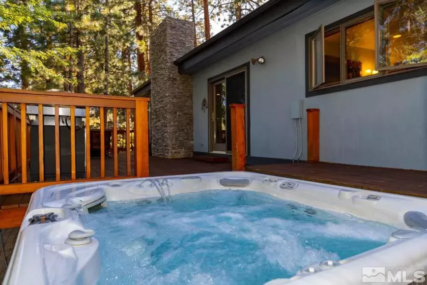 633 Riven Rock, Zephyr Cove, Nevada 89448, 2 Bedrooms Bedrooms, ,2 BathroomsBathrooms,Residential,Residential,Riven Rock,240010533