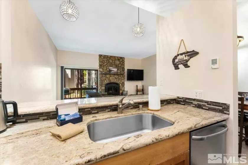 807 Alder, Incline Village, Nevada 89451, 2 Bedrooms Bedrooms, ,2 BathroomsBathrooms,Residential,Residential,Alder,240010382