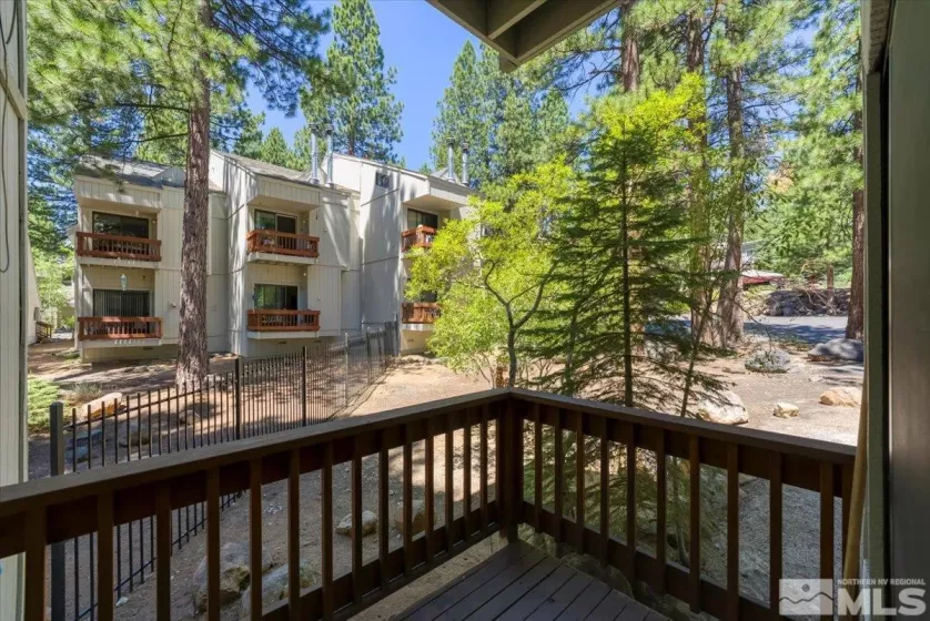 807 Alder, Incline Village, Nevada 89451, 2 Bedrooms Bedrooms, ,2 BathroomsBathrooms,Residential,Residential,Alder,240010382