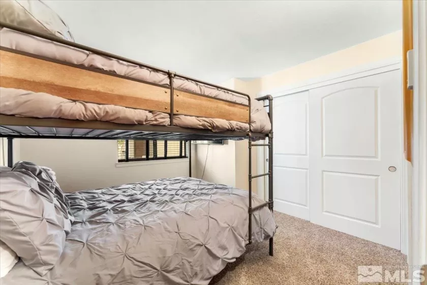 807 Alder, Incline Village, Nevada 89451, 2 Bedrooms Bedrooms, ,2 BathroomsBathrooms,Residential,Residential,Alder,240010382