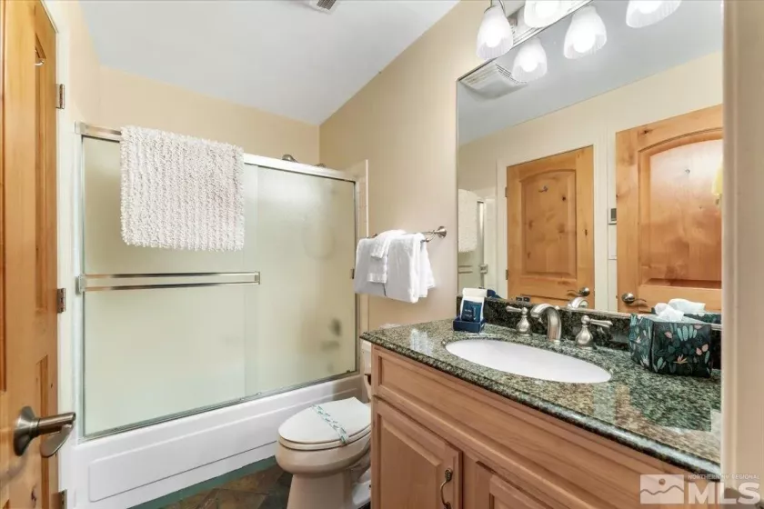 807 Alder, Incline Village, Nevada 89451, 2 Bedrooms Bedrooms, ,2 BathroomsBathrooms,Residential,Residential,Alder,240010382