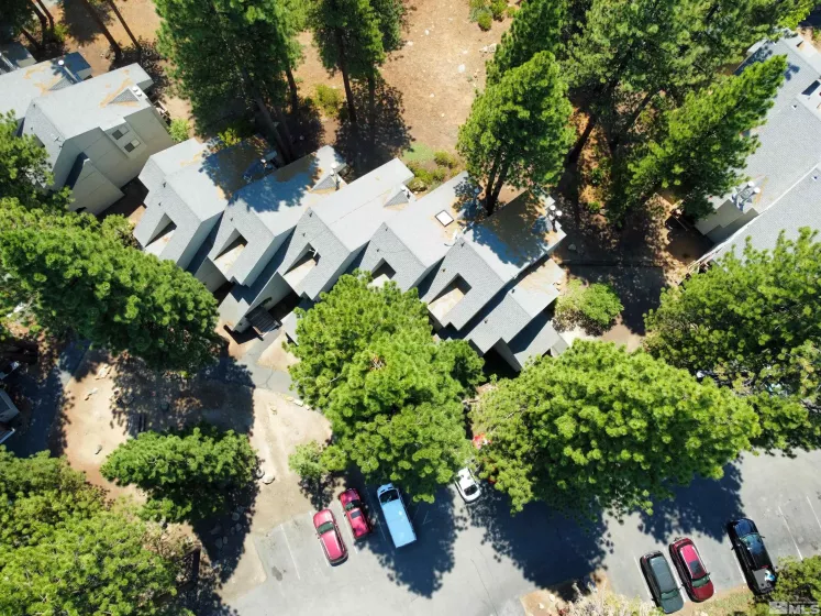 807 Alder, Incline Village, Nevada 89451, 2 Bedrooms Bedrooms, ,2 BathroomsBathrooms,Residential,Residential,Alder,240010382