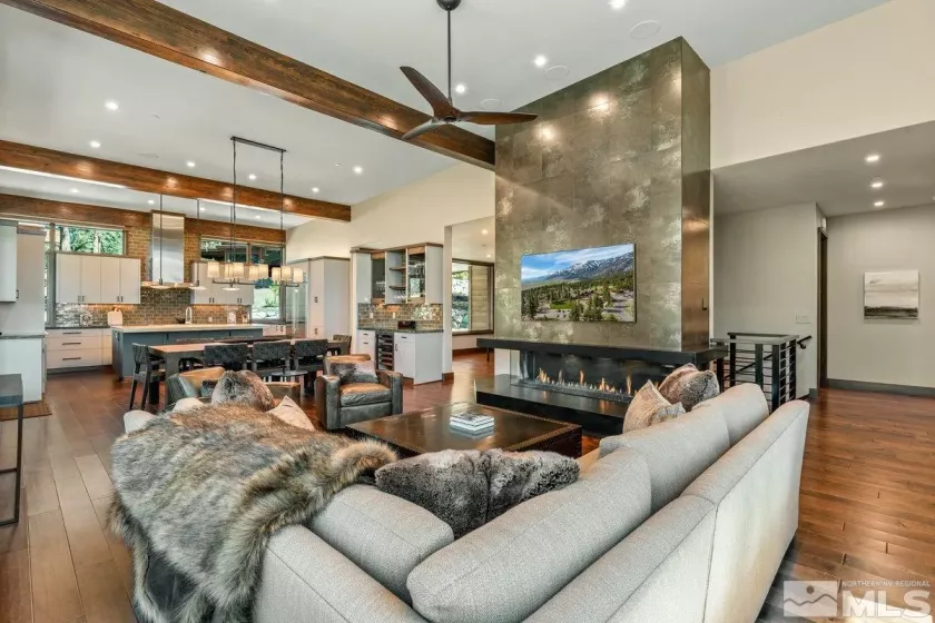 250 Swifts Station, Carson City, Nevada 89705, 4 Bedrooms Bedrooms, ,5 BathroomsBathrooms,Residential,Residential,Swifts Station,240009249