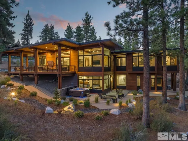 250 Swifts Station, Carson City, Nevada 89705, 4 Bedrooms Bedrooms, ,5 BathroomsBathrooms,Residential,Residential,Swifts Station,240009249