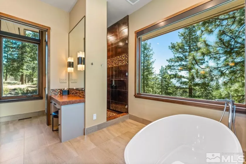 250 Swifts Station, Carson City, Nevada 89705, 4 Bedrooms Bedrooms, ,5 BathroomsBathrooms,Residential,Residential,Swifts Station,240009249