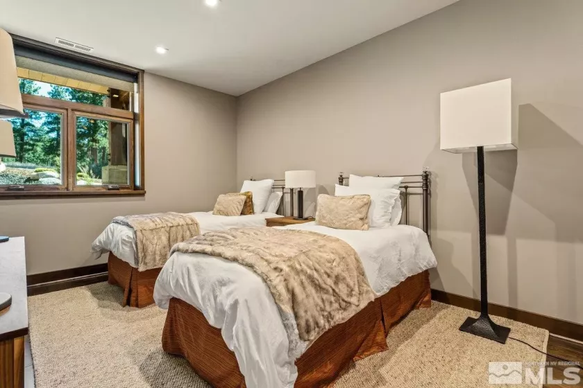 250 Swifts Station, Carson City, Nevada 89705, 4 Bedrooms Bedrooms, ,5 BathroomsBathrooms,Residential,Residential,Swifts Station,240009249