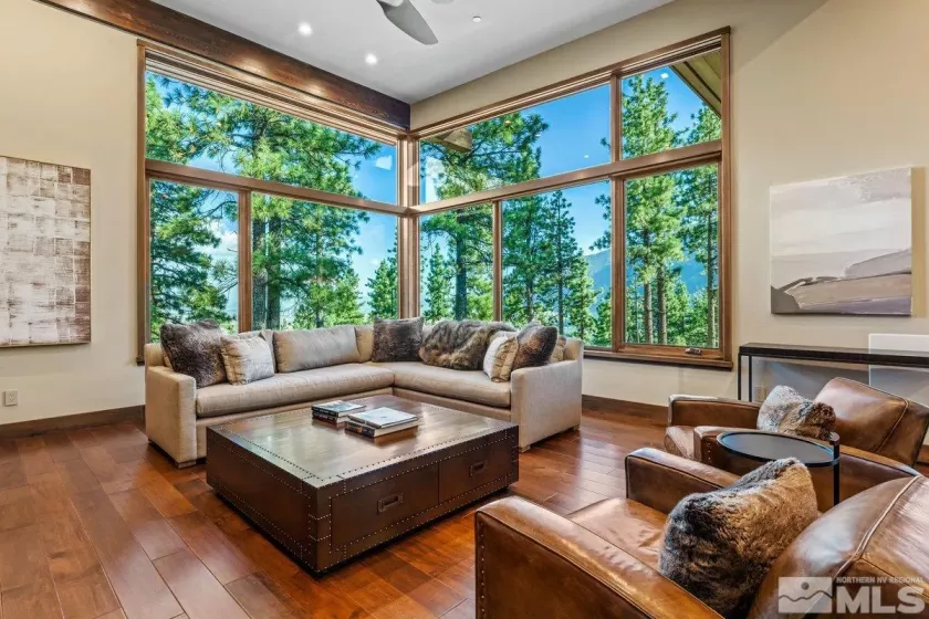 250 Swifts Station, Carson City, Nevada 89705, 4 Bedrooms Bedrooms, ,5 BathroomsBathrooms,Residential,Residential,Swifts Station,240009249