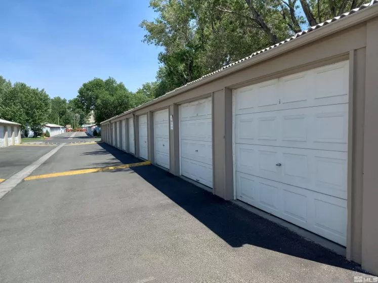 1945 4th, Sparks, Nevada 89431, 2 Bedrooms Bedrooms, ,1 BathroomBathrooms,Residential,Residential,4th,240009242