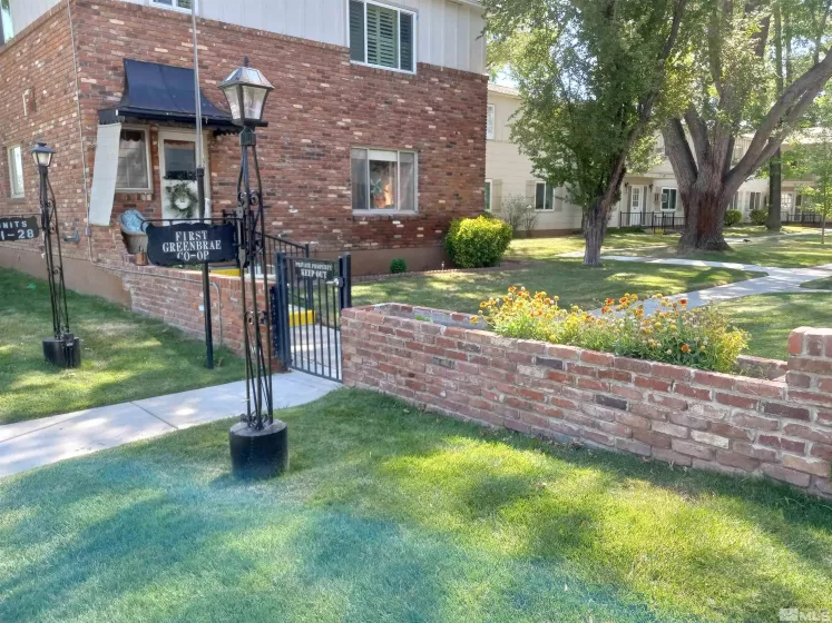 1945 4th, Sparks, Nevada 89431, 2 Bedrooms Bedrooms, ,1 BathroomBathrooms,Residential,Residential,4th,240009242