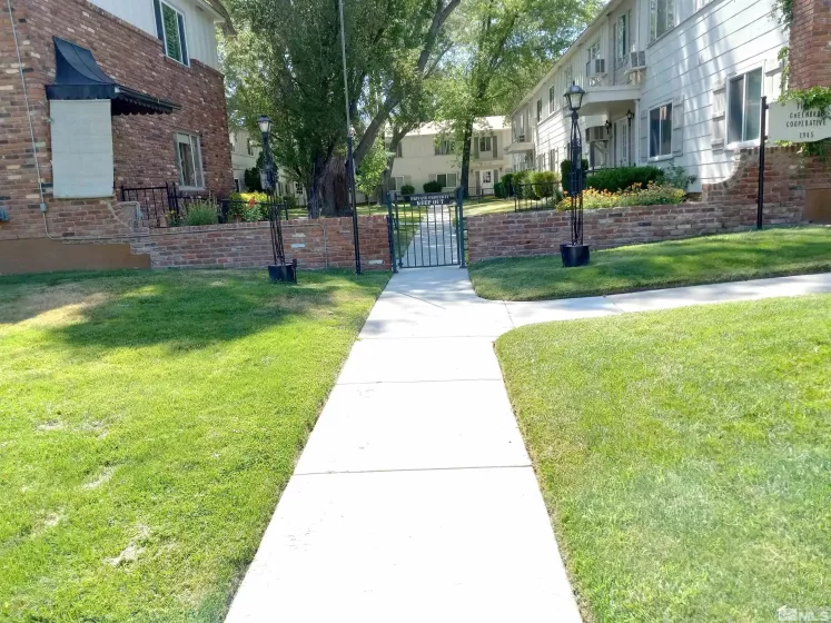 1945 4th, Sparks, Nevada 89431, 2 Bedrooms Bedrooms, ,1 BathroomBathrooms,Residential,Residential,4th,240009242